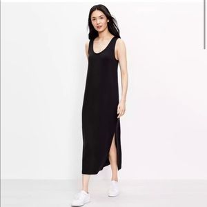 Lou & grey sleeveless black maxi dress slit simply soft